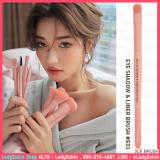 3CE EYE SHADOW & LINER BRUSH #E03 3CE EYE SHADOW & LINER BRUSH #E03